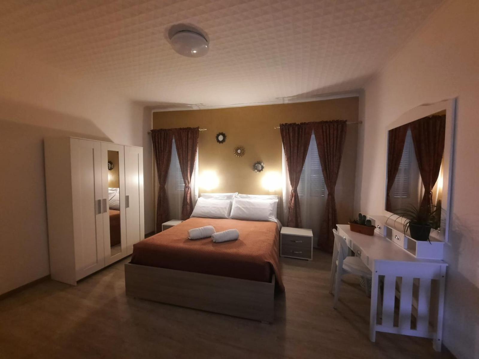 Apartamento Viccinella House Capranica Exterior foto